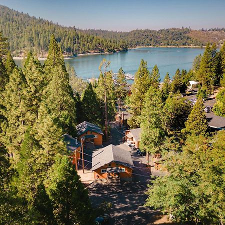 The Pines Resort & Conference Center Bass Lake Eksteriør bilde