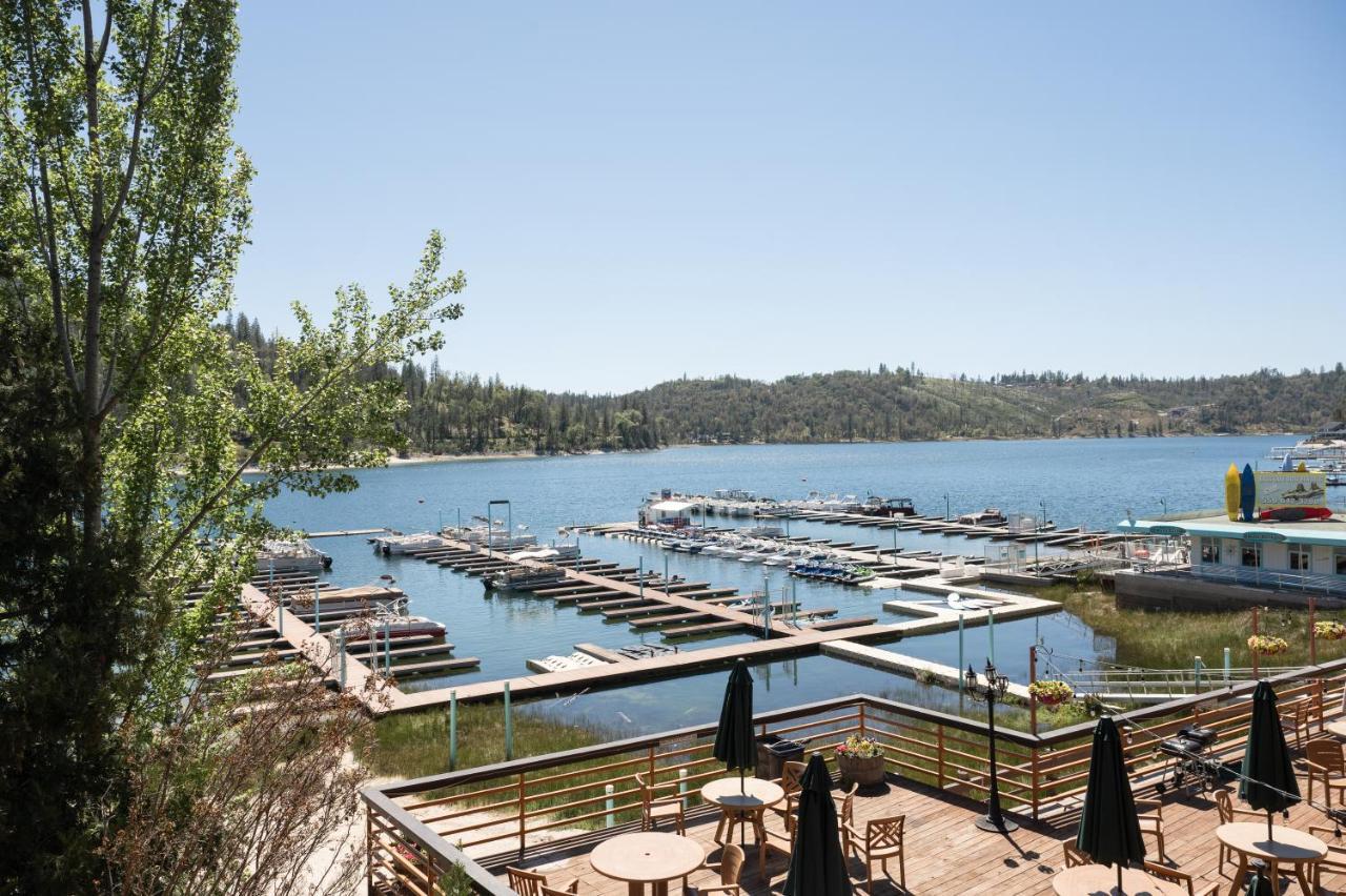 The Pines Resort & Conference Center Bass Lake Eksteriør bilde