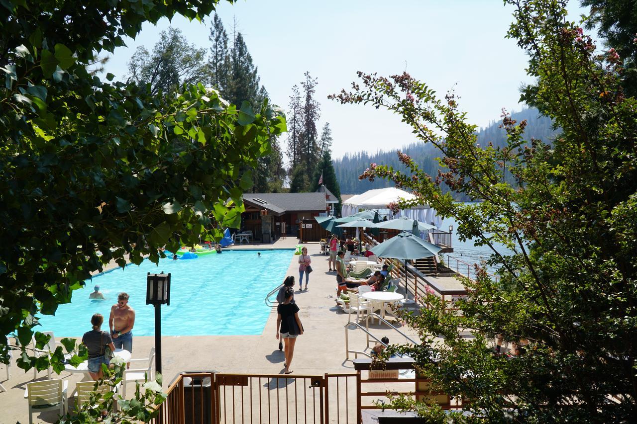 The Pines Resort & Conference Center Bass Lake Eksteriør bilde